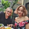 Ina Kamarie Tegar Antarkan Beben Jazz Sang Suami ke Peristirahatan Terakhir
