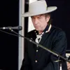 Gimana Ya Kalau Hotline Bling-nya Drake Dinyanyikan 'Bob Dylan?'