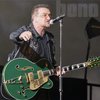 Sembuh, Bono U2 Bantu Para Penderita Penyakit Mata