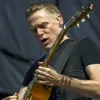 Bernostalgia Bareng Bryan Adams di Festival "A Day On The Green"