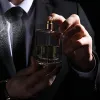Bukan Cuma Asal Wangi, Ini Tren Parfum Pria 2026 yang Lagi Hype dan Banyak Dicari!