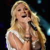 Siap Dengarkan Cerita Seru Carrie Underwood?