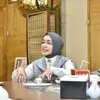 Artis Senior Chintami Atmanagara Bagi-Bagi Rezeki untuk Para Pelaku UMKM