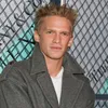 Dikabarkan Putus, Cody Simpson Rayakan Natal Bareng Keluarga Besar Miley Cyrus