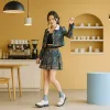 Dari Klasik ke Chic: Cara Gen Z Bikin Batik Tetap Relevan dan Stylish