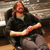 Dave Grohl Ingin Berkolaborasi Dengan Barry Manilow dan Weezer