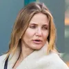 Cameron Diaz Akhirnya Pamer Cincin di Jari Manis, Tapi...
