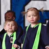 Seal Bawa Bayi-Bayi Lucu Bawakan 'Kiss From A Rose' Di Super Bowl