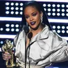 Mantan Dancer Menghilang, Rihanna Panik & Tulis Pesan di IG