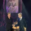 Duet Enerjik Sting & Chris Botti Tutup Panggung Java Jazz 2016