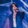 Emosional, Jerry Yan Bawa Kalung Sanchai 'METEOR GARDEN' Saat Konser untuk Mengenang Barbie Hsu