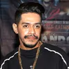 Rilis Single Debut, Erlando Sebastian Gandeng 'Hits Maker' Dewiq