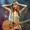 Taylor Swift - Pharrell Williams Ikutan X Factor