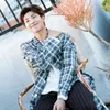 10 Idol K-Pop Cowok yang Pernah Jatuhkan Mic di Atas Panggung, Ada G-Dragon sampai RM BTS