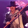 Bangkitkan Lagi Logo Lama, Benarkah Guns N Roses Siap Buat Reuni?