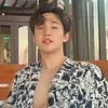 Liburan di Bali, Henry Lau Ngegombal dan Goda Fans di Instagram Pakai Bahasa Indonesia