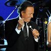 Tinggal Menghitung Hari, Promotor Batalkan Konser Julio Iglesias