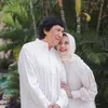 Ikang Fawzi Kenang Almarhumah Istri Lewat Mimpi: Selalu Bahagia dan Selalu Tersenyum
