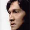Ikang Fawzy Penuhi Keinginan Penggemar Dengan Dua Sisi