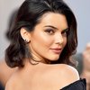 Lagi Ramai, Kendall Jenner Jerawatan-James Franco Kena Kasus Pelecehan Seksual