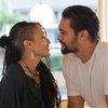 So Sweet! Jason Momoa 'AQUAMAN' Bagi Kisah Romantisnya Dengan Istri