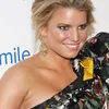 Jessica Simpson Dilamar Kekasih