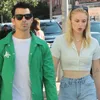 Joe Jonas Unggah Foto Perdana Sophie Turner Usai Melahirkan Anak Pertama