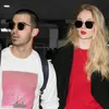Pamer Cincin, Joe Jonas dan Sophie Turner Resmi Tunangan