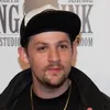 Vokalis Good Charlotte Rilis Lagu Dengan Partner Baru