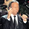 Tiket Konser Julio Iglesias Telah Terjual 90 Persen