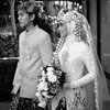 Gantengnya Iqbaal Ramadhan di Pernikahan Kakak, Setia Dampingi - Beri Sambutan