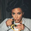 Kisah Kehidupan Kim Kardashian yang Kini Sibuk Urus Anak Sendiri Sebagai Single Parent
