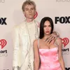 Kisah Cinta Megan Fox dan Machine Gun Kelly, dari Cinta Lokasi hingga Hamil Anak Pertama