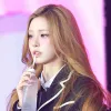 Knetz Debatkan Yuha Hearts2Hearts Lebih Cocok Rambut Hitam atau Blonde, Kamu Pilih Mana?