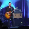 Tabrakan Maut Kings Of Leon Berbuntut Makin Panjang