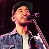Konser Tribute 3 Jam, Mike Shinoda 'Linkin Park': Buat Chester Bennington Bangga