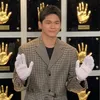 Ong Seong Wu Bikin Histeris Penggemar Saat Hadiri Pembukaan Korea 360