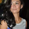 Cari Tahu Selebritis Wanita Indonesia Yang Cantik Yang Berkumis!