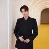 Lee Jong Suk Luncurkan Official Light Stick Jelang Tur Fan Meeting Asia 2025