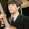 Paul McCartney Sesalkan Citra John Lennon di Publik