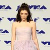 Sukses Manggung di WTF 2018, Lorde Berharap Bisa Secepatnya Kembali Ke Indonesia