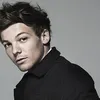 Louis Tomlinson Tampil Sendiri, Pertanda 1D Mulai Retak?