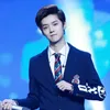 Luhan eks EXO Tuai Kritik Pedas Karena Pakai Baju Bertuliskan Syahadat, Fans Menunggu Permintaan Maaf