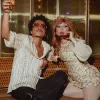 Makna Lagu 'Die With A Smile' Lady Gaga dan Bruno Mars, Pesan Menyentuh untuk Menghargai Cinta & Kehidupan