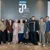 Mandjha Hijab dan Ivan Gunawan Prive Pamerkan Koleksi Raya 2026 di Show Garis Poetih 2026