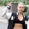 Mulai 'Coba Aneh-Aneh', Miley Cyrus Dapat Peringatan Keras