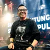 Momen Haru Ari Lasso di Konser Dewa 19, Persembahkan 'Kirana' untuk Almarhum Erwin Prasetya