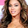 10 Musisi Pop Yang Berakting di Film Horor