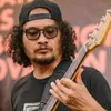 Basis Navicula & Kekasihnya Meninggal Dunia Usai Mengalami Kecelakaan Mobil
