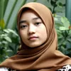Arfa Marqia Ajak Generasi Muda Lebih Mencintai Batik